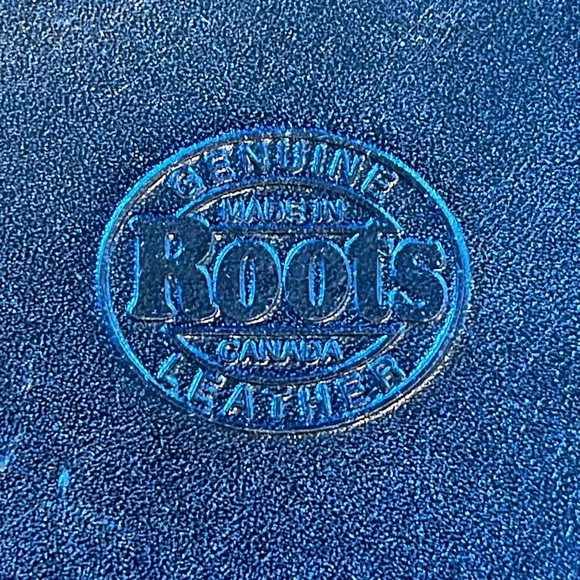VINTAGE ROOTS (CANADA) WARNER BROS RECORDS EMBOSSED LEATHER CARD HOLDER - Picture 6 of 8
